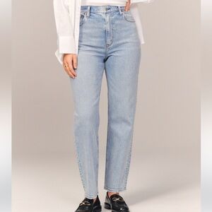 Abercrombie & Fitch Ankle Straight Ultra High Rise